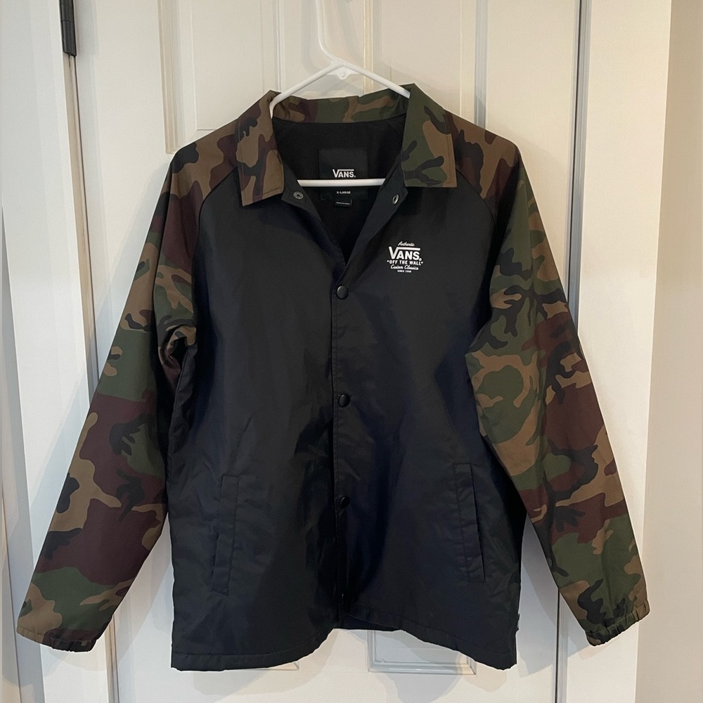 Vans Youth Black and Camo Windbreaker Jacket